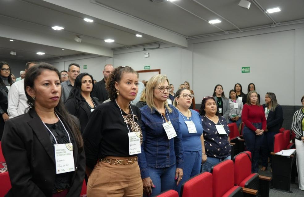 Encontro Regional discute fortalecimento da assistência social e a inclusão das famílias vulneráveis